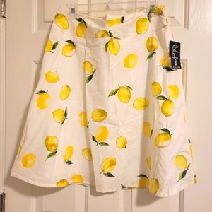 NWT Rafaella Stretch Lemon Print Skirt Size 10